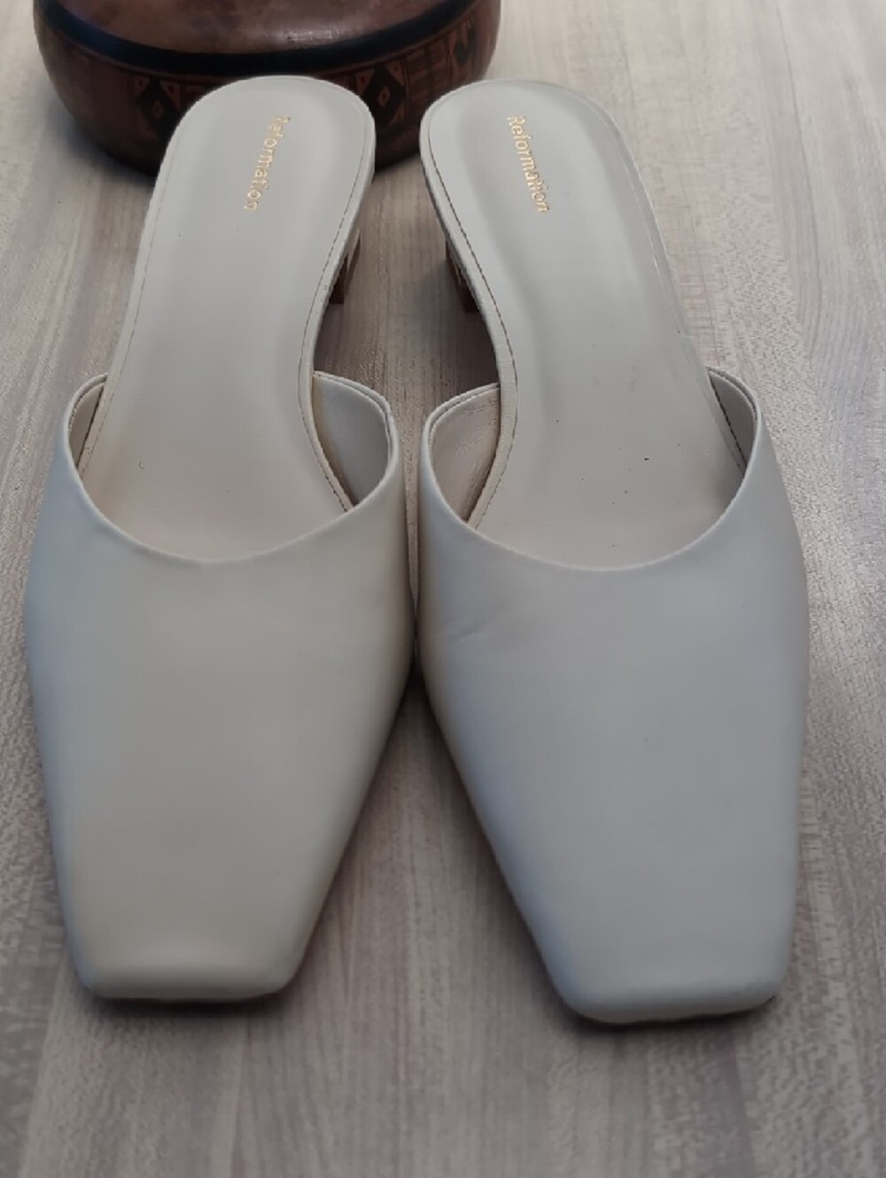 Reformation Leather Cream Square-Toe Low Heel Mules Size 9 - Picture 5 of 11